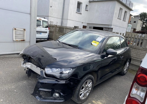 Audi A1 cena 9900 przebieg: 60246, rok produkcji 2011 z Sieraków małe 137